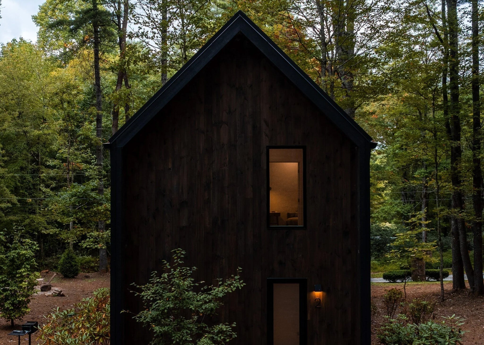 Building Luxury Cabins: DEN Outdoors Transforms Boutique Resort