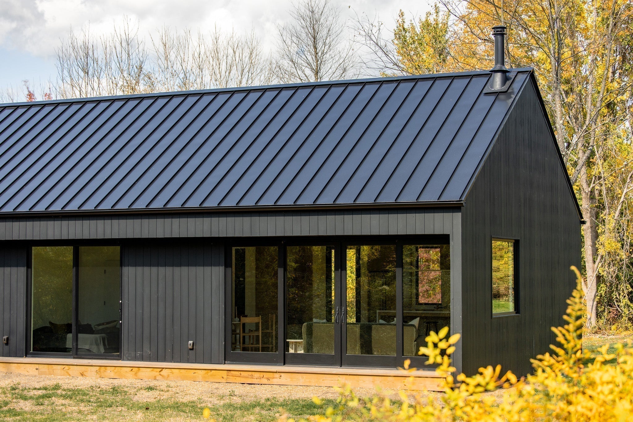 Building a Luxury Barnhouse in Rhinebeck, NY: Costs & Best General Contractors - Den