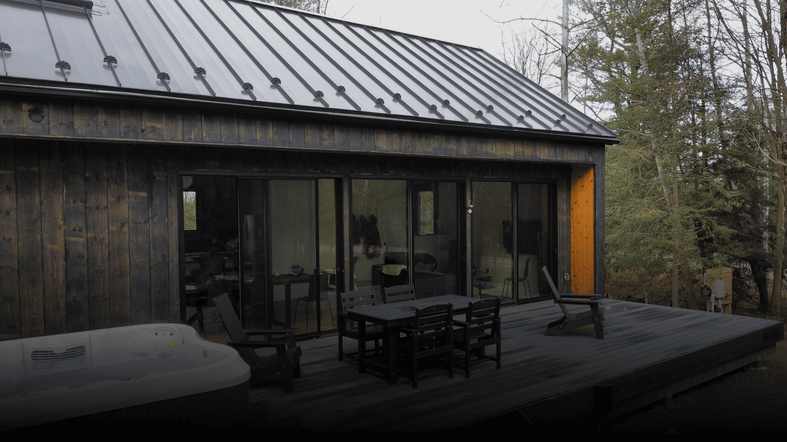 Story Road Cabin: Vincent & Alexis's experience building the Barnhouse Plus