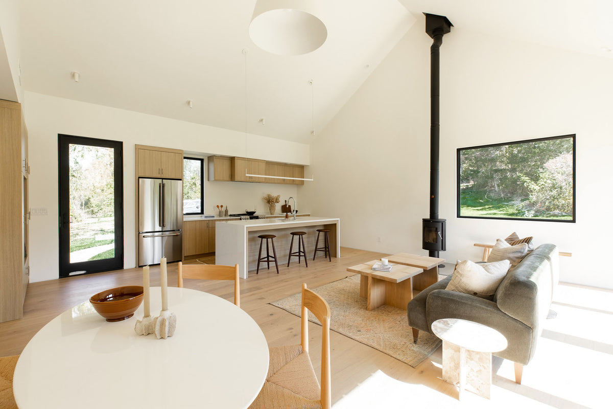 Book A Stay – Den